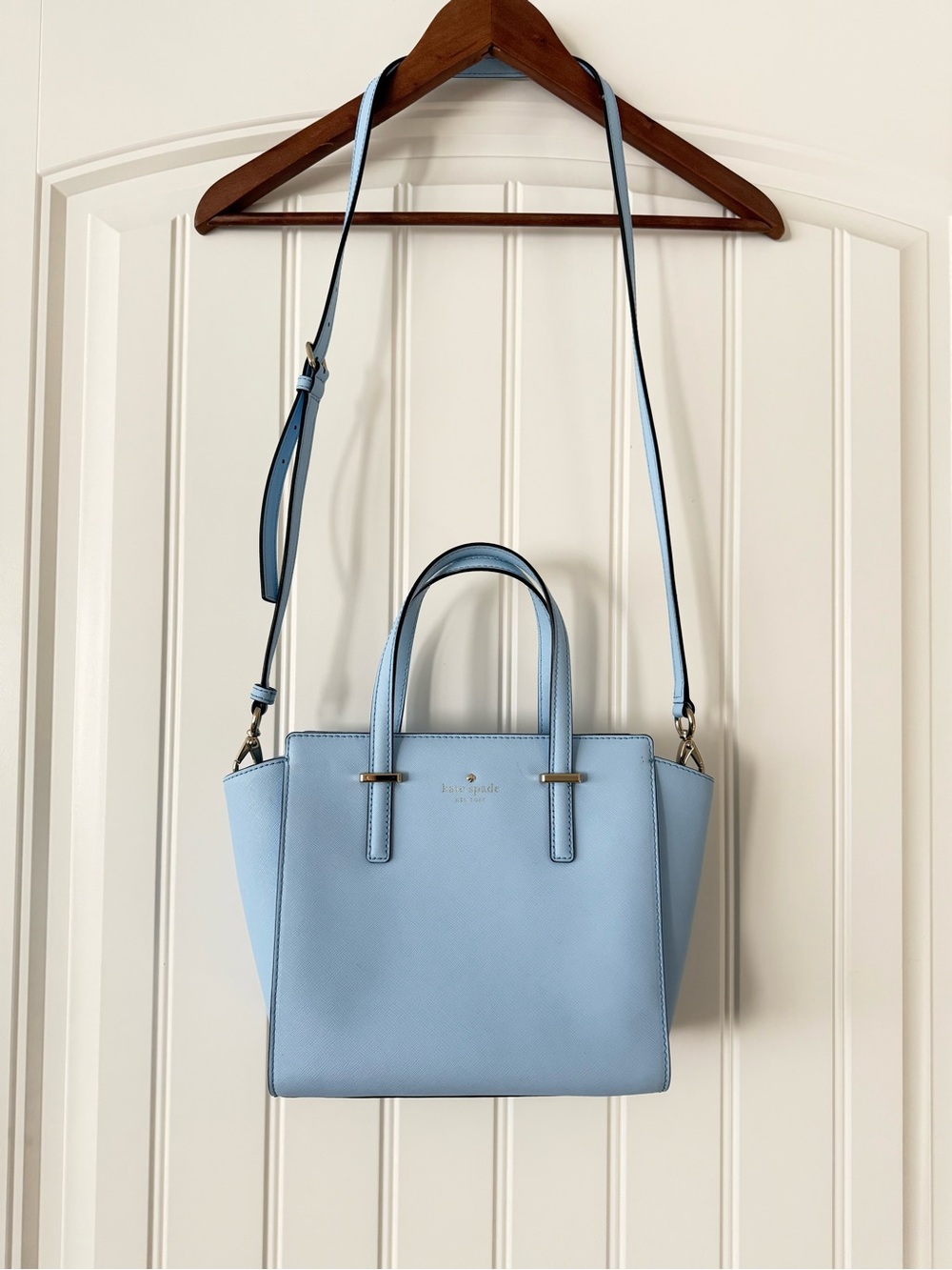 kate spade cedar street hayden in light blue. NWOT